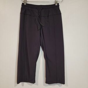 Lululemon Women’s Size 2 Wide Leg Crop Loose Fit Casual Pants Leggings Black